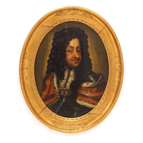 Grosses, ovales Porträt von König Christian V, 
1646-99, Öl auf Leinen. Lichtmasse: 69x53cm. Mit 
Rahmen: 90x74cm