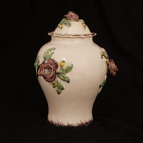A polychrome decorated potpourri jar, faience. 
Rörstrand, Sweden, circa 1770. H: 31cm