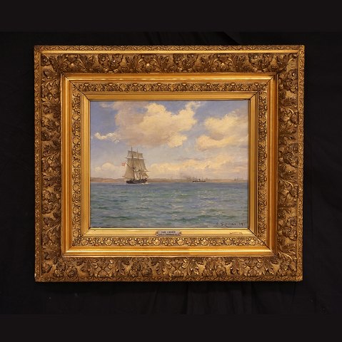 Carl Locher, 1851-1915, oil on canvas. Ships and 
the castle Kronborg. Signed and dated 1889. 
Visible size: 30x37cm. With frame: 55x62cm