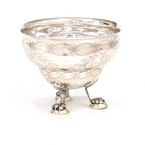 J. A. Boedewadt, Tønder, Denmark, 1806-44: A small 
silver bowl. H: 8,8cm. W: 135gr