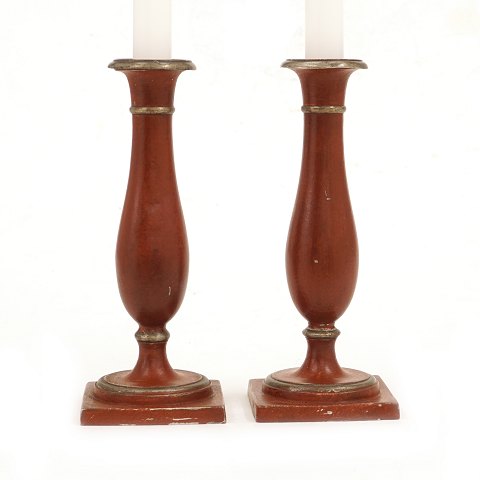 Pair of mid 19th century pewter candlesticks. 
Circa 1840. H: 21cm