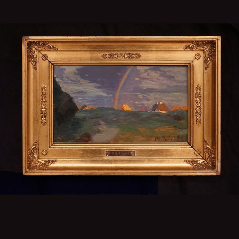 P. S. Krøyer 1851-1909, Skagen: "Huse paa Skagen. Tordenluft med Regnbue. Solskin paa røde Tage og en gul Gavl". Signeret "SK" og dateret 14. juli 1897. Olie på træ. Lysmål: 12,4x21,7cm. Med ramme: 20,8x29,6cm