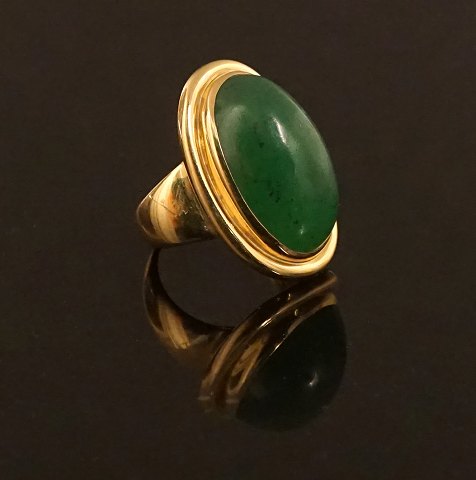 Georg Jensen ring i 18kt guld monteret med 
agat/amazonit. Ringstr. 55