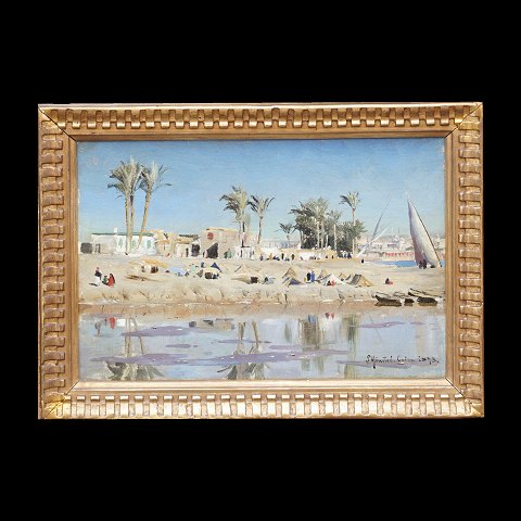 Peder Mønsted, 1859-1941, olie på lærred: "Beduinlejr ved bredden af Nilen". Signeret og dateret Cairo 1896. I original plysramme, der kan afmonteres. Lysmål: 19x29cm. Med ramme: 42x52cm