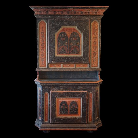 An early 19th century Swedish cabinet, original colors. Dated 1822. From Dalarna, Sweden. H: 214cm. W: 122cm. D: 56cm