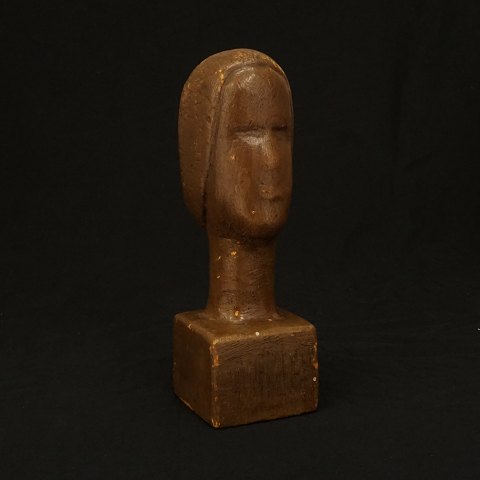 Otto Pedersen, 1902-95, Denmark: A wood cut 
sculpture. Signed. H: 26cm