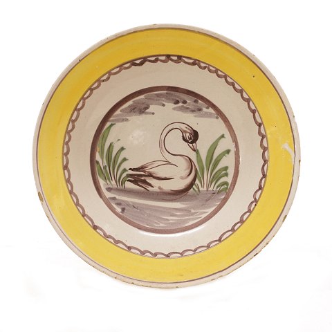 Kellinghusen tallerken med sjældent motiv i form af svane. Kellinghusen ca. år 1800. D: 23cm