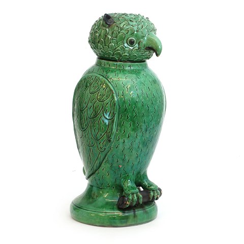 Stor Skotterup ugle fremstillet i grønglaseret lertøj ca. år 1880. H: 41cm