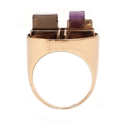 14kt gold ring by Bent Knudsen, Denmark. Ringsize 
57. W: 18,2gr