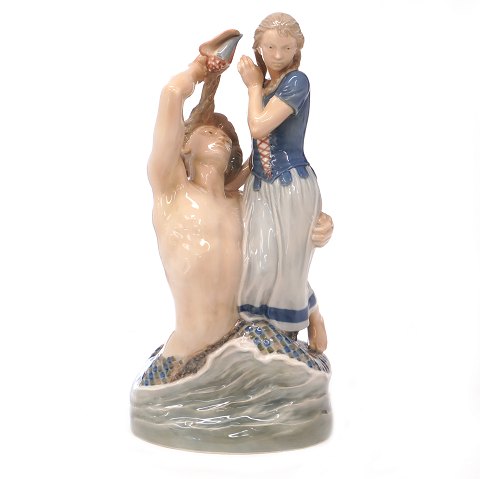 Royal Copenhagen 4187 Agnete and the Merman. H: 
56cm. W: 28cm