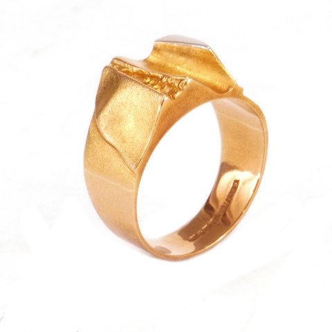 Lapponia Ring aus 18kt Gold aus dem Jahre 1991. 
Ringgr. 61