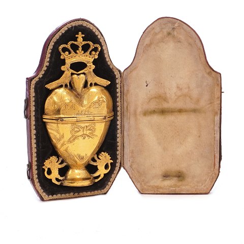 Sogenannte "Amager"-Riechdose. Gestempelt "W", 
unbekannter dänischer Meister um  1810-20. H: 
10,4cm