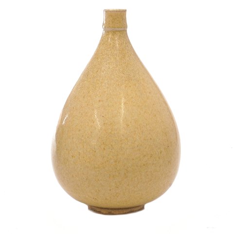 Saxbo vase i lys harepels glasur model 97. Signeret Saxbo. H: 20cm