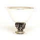 Harald Nielsen for Georg Jensen: Bowl, sterlingsilver. #775. H: 14cm. D: 18cm. 
W: 433gr