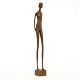 Otto Pedersen, 1905-95, Frauenfigur aus Holz. Signiert. H: 47cm