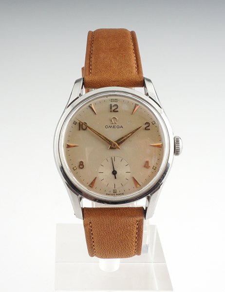 Omega, ref. 2639-15, Cal. 266. Um 1953