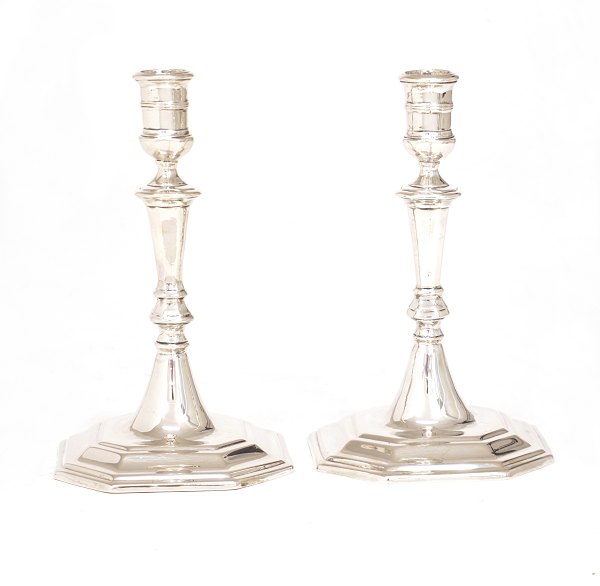 A pair of silver candle holders, baroque
Master: M C Kirchhoff, Copenhagen 1725