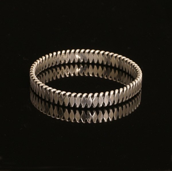 Hans Hansen Armring, Sterlingsilber. U: 20,5cm. G: 41,5gr