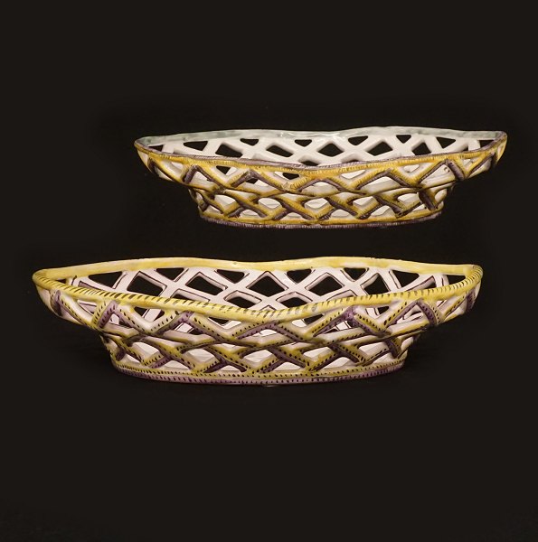 A pair of 18th century faience baskets. Signed Marieberg, Sweden, circa 1770. H: 
5cm. L: 26cm. W: 20cm