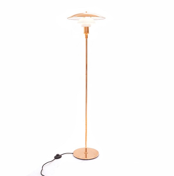 Poul Henningsen: Standerlampe PH 3½/2½ i kobber. Ekstra  overskærm i hvidt opalglas medfølger. Pæn stand. H: 131cm