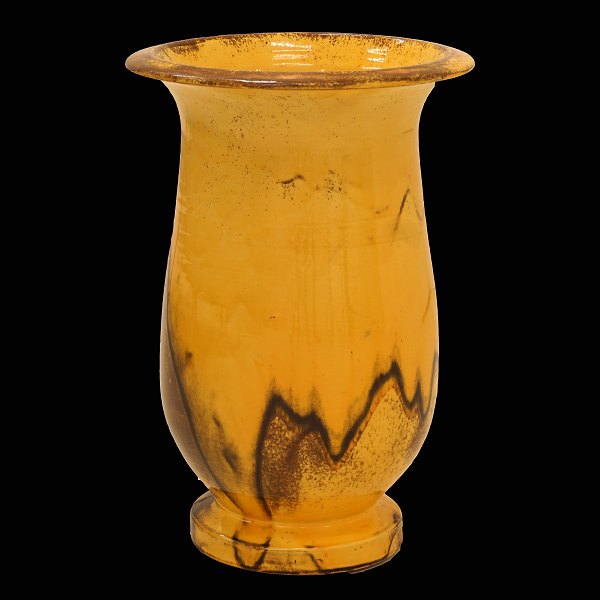 Stor Kähler vase. Signeret "HAK Danmark". Keramik. Urangul glasur. H: 45cm