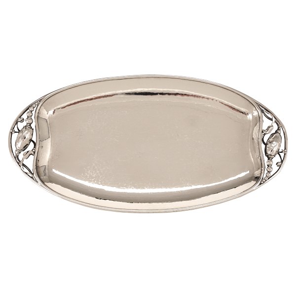 Georg Jensen Blossom sterling silver bread tray. #2D. L: 34cm. W: 17cm