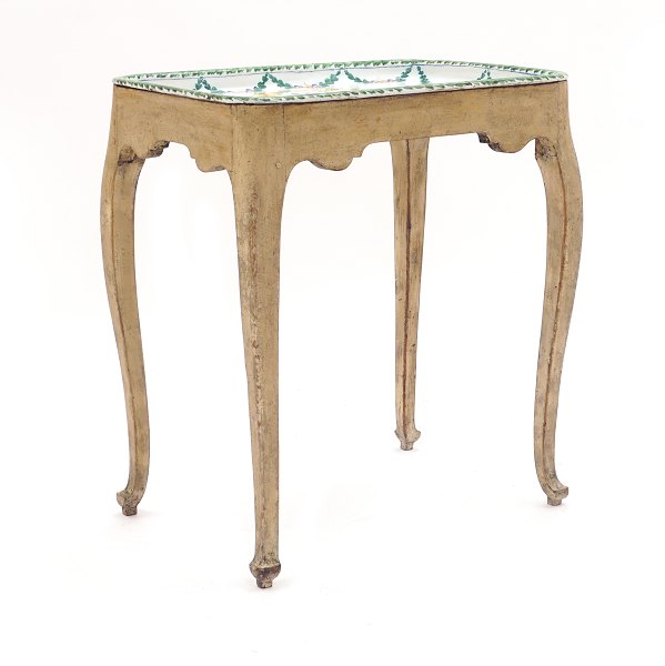 Swedish faience tray top table. Signed Stockholm 14.01.175x. Sweden circa 1755. 
H: 75cm. Top: 67x46cm