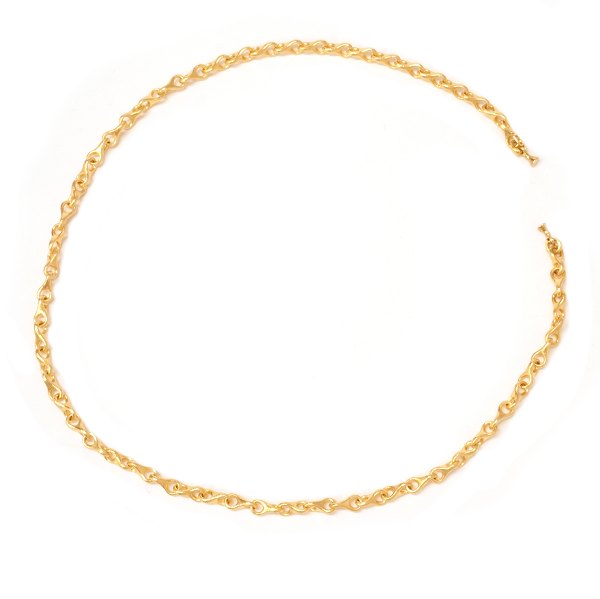 Ole Lynggaard 8-tals halskæde i 14kt guld. Ledstr. 10x5mm. L: 45cm