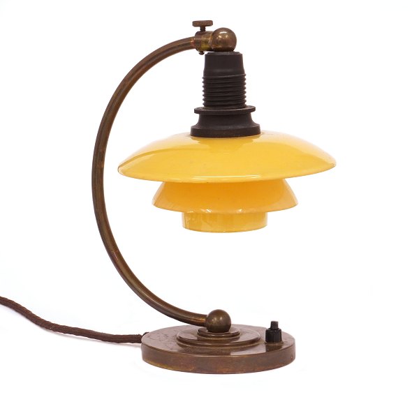 PH 1/1 "Nachttischlampe" von Poul Henningsen, Dänemark, 1930er Jahre. H: 25cm