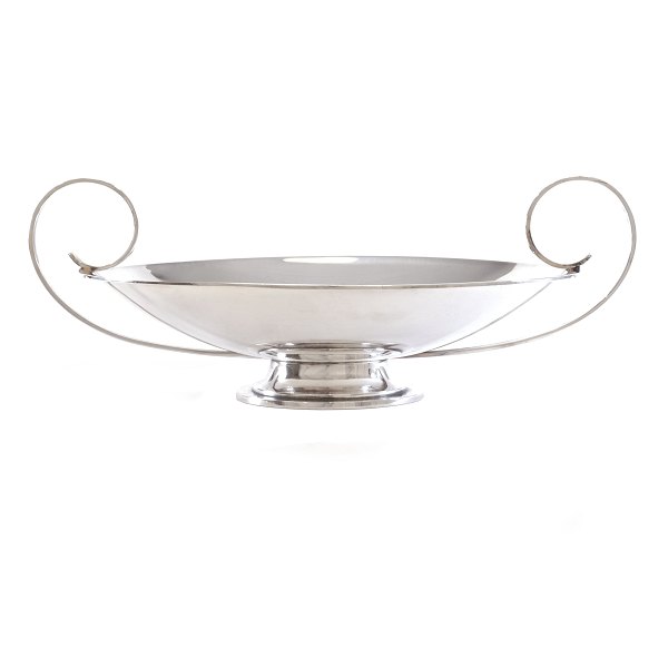 Grosse A. Michelsen art deco Silberschale datiert 1933. H: 12cm. D: 34cm. G: 
859gr
