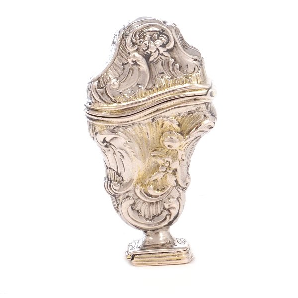 Riechdose aus Silber von I. N. Studsgaard, Kopenhagen, um 1770. H: 6,5cm